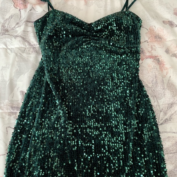 LEAVING CLOSET!! Accepting almost any offer! WORN ONCE - Zara Sequin Dress - Picture 4 of 5